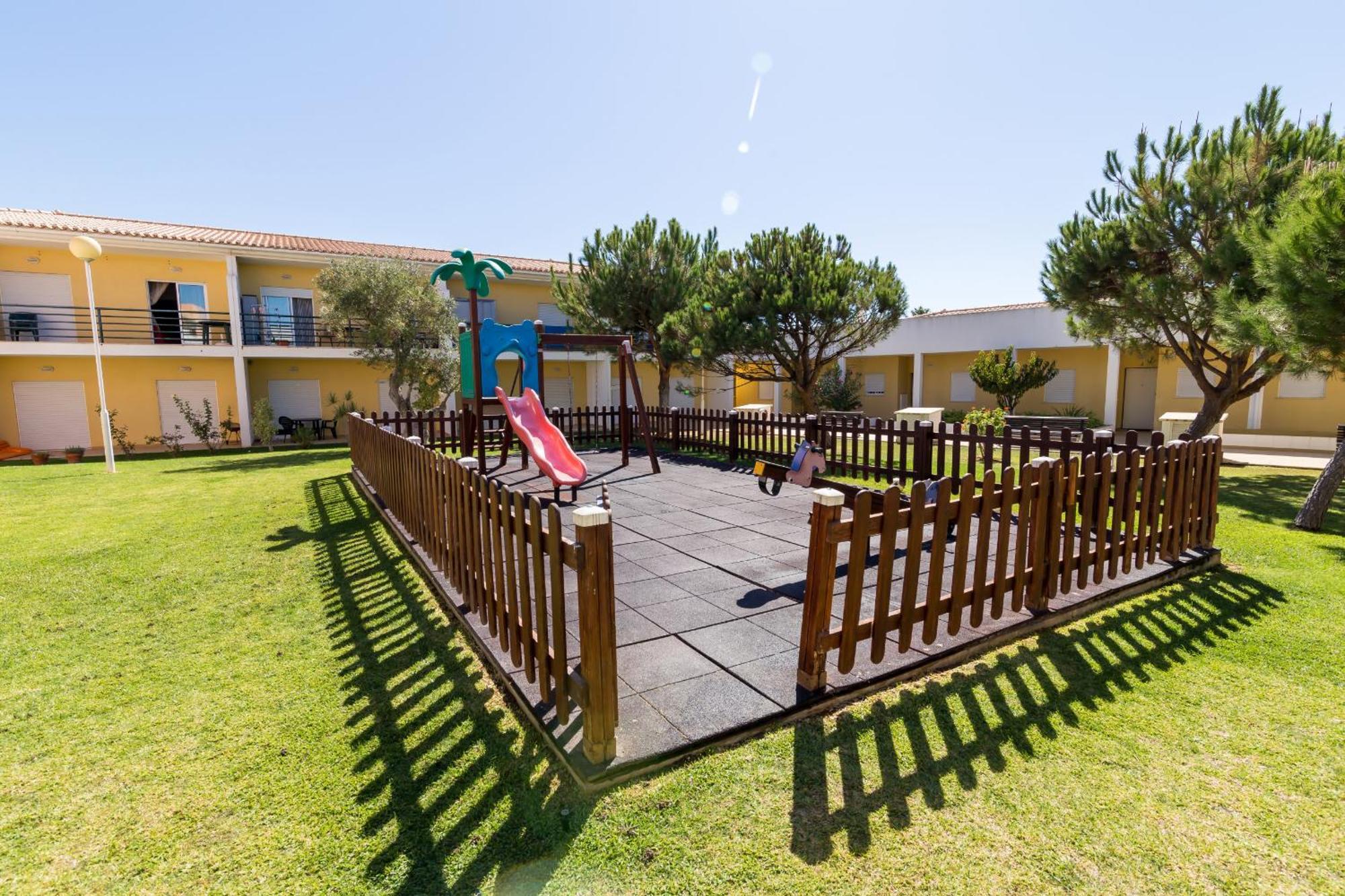 Albufeira Sunny Apartment 2 With Pool By Homing Gale  Exteriér fotografie